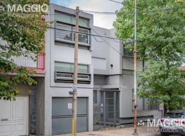 Casa · 210m² · 4 Ambientes · 2 Cocheras · Venta Casa 4 Ambientes Haedo