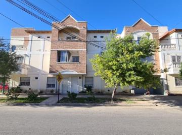 Departamento · 48m² · 2 Ambientes · 1 Cochera · Departamento en Huilliches