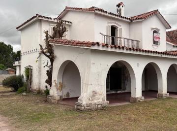 Foto · Alquiler Tejeda 4133 Casona Antigua Uso Comercial Gastronómico Coworking Oficinas Indumentaria, Etc