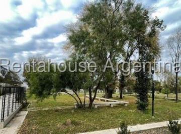 Terreno , Malvinas Argentinas · Lote en Barrio Privado