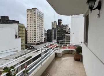 Departamento · 135m² · 4 Ambientes · Departamento en Alquiler, Zona Centro