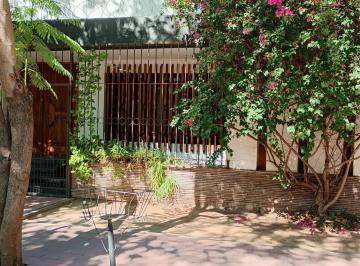 Casa · 379m² · 4 Dormitorios · 2 Cocheras · Inkasa Inmobiliaria - Vende Casa en Barrio Bombal