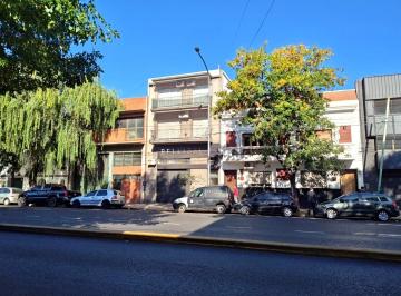 Departamento de 4 ambientes, Barracas · Departamento de 4 Ambientes en Dúplex, con Patio, en Barracas