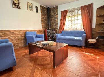 Foto1 · Casa en San Carlos a Pasos de La Terminal de Bus y Sanatorios