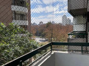 Departamento de 4 ambientes, Rosario · Dorrego 800. Paseo del Siglo. Amplio Semipiso Externo con Balcon.