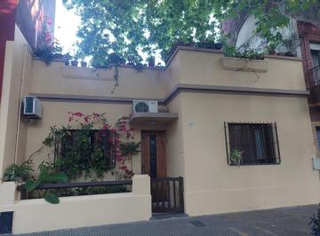 Casa · 90m² · 3 Ambientes · Casa en Venta en Villa del Parque, Capital Federal, Buenos Aires