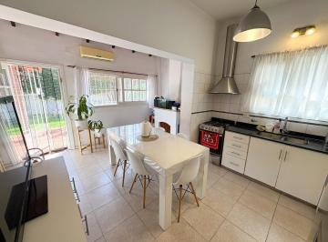 Casa · 97m² · 3 Ambientes · 1 Cochera · Casa 3 Ambientes con Garage Apta Credito