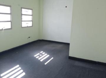 Oficina comercial · 238m² · 5 Ambientes · Edificio Comercial en Centro