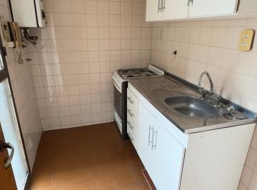 COCINA · Departamento de un Dormitorio en Bv San Juan