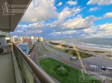 Departamento · 168m² · 5 Ambientes · 1 Cochera · Peninsula Punta del Este Departamento 4 Dorm. Amenities Piscina Garage