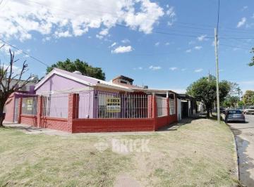 PH · 76m² · 4 Ambientes · 1 Cochera · PH S/exp y C/entr Indep en Savio y Lanus - Frente T/a Nuevo Garage Apto Prof - Banfield