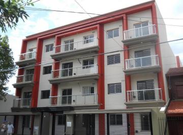 Garage · 12m² · Cochera en Lamadrid Al 100 - Lomas de Zamora Este