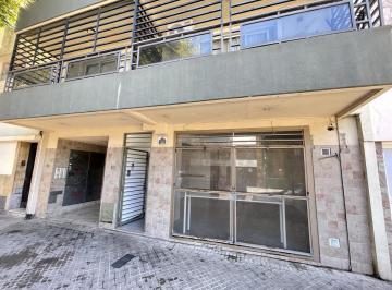 Local comercial · 33m² · 1 Ambiente · Local Comercial Barrio Martin Alquilado Venta