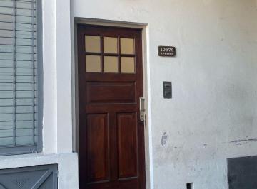 Departamento de 2 ambientes, Lomas de Zamora · Alquiler - Dpto X Escalera - 2 Ambientes - Hipolito Yrigoyen 10579 Temperley