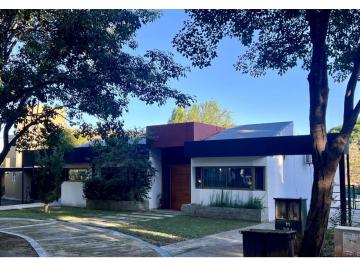 Casa · 211m² · 10 Ambientes · Solares de San Alfonso Venta 2 Dorm