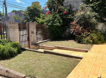 Casa · 85m² · 3 Ambientes · 2 Cocheras · Casa en Venta Martin Coronado Apto Credito