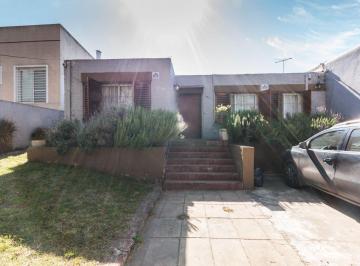Casa · 170m² · 4 Ambientes · 2 Cocheras · Casa 4 Ambientes Venta Temperley con Piscina
