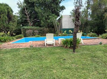 Quinta vacacional · 86m² · 2 Dormitorios · 2 Cocheras · Quinta Venta 3 Ambientes y Piscina