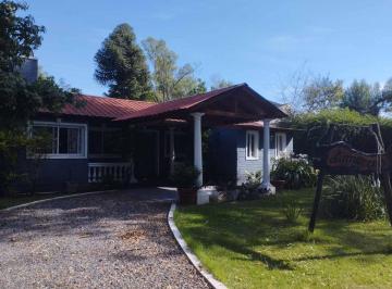 Casa · 101m² · 3 Ambientes · 1 Cochera · Casa en Venta Barrio Cerrado Sin Expensas