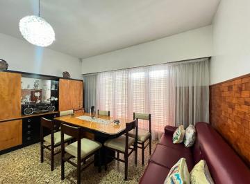 Casa · 150m² · 4 Ambientes · 2 Cocheras · Dos Casas en Dos Plantas en Venta en Gerli
