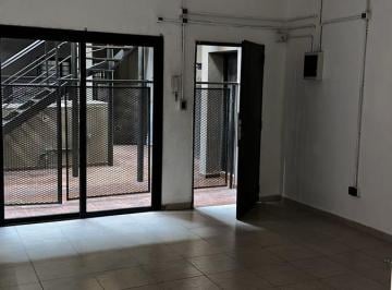 Departamento · 50m² · 2 Ambientes · Departamento de Dos Ambientes en Venta en Sarandi
