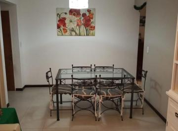 Departamento · 60m² · 3 Ambientes · Departamento Tres Ambientes con Cochera a La Venta en Sarandi