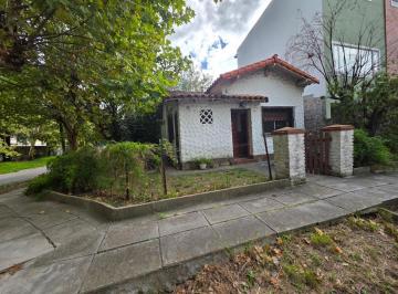 Casa · 80m² · 3 Ambientes · 1 Cochera · Alquilo en Ciudad Jardin Chalet de 3 Ambientes Orginal Cerca Estacion F: 10365