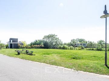 Terreno · 1338m² · Lote en Venta en Albanueva - Tigre