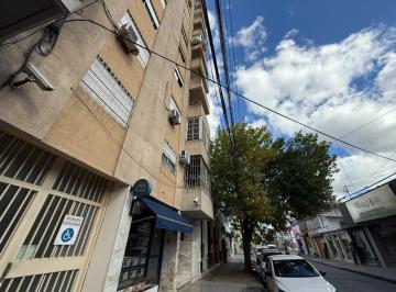 Departamento · 75m² · 4 Ambientes · Departamento en Venta en Pergamino con Cochera