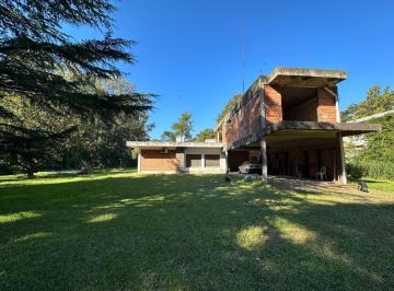 Quinta vacacional · 250m² · 4 Ambientes · Fracción en Venta en Loma Verde, a m de Panamericana