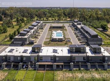 Casa · 124m² · 4 Ambientes · 2 Cocheras · Casa en Oliden Joven