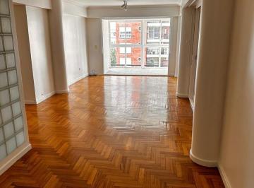 Departamento · 95m² · 4 Ambientes · 2 Cocheras · Departamento de 4 Ambientes en Venta en Acassuso