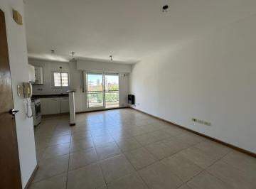 Departamento · 50m² · 3 Ambientes · Alquiler - San Luis / Alvear - 2 Dorm