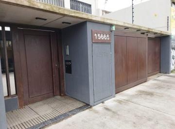 Departamento · 72m² · 3 Ambientes · 1 Cochera · Departamento de Tres Ambientes en Venta, Haedo.