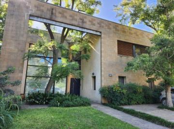 Casa de 6 ambientes, Tigre · Importante Casa en Barrio Villa Bertha, Benavidez, Tigre