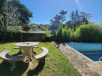Casa de 4 ambientes, Estancia Vieja · Importante Propiedad Frente Al Rio Los Chorrillos