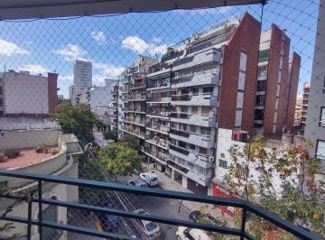 Departamento · 190m² · 5 Ambientes · 1 Cochera · Muy Lindo Piso Lleno de Luz y Sol