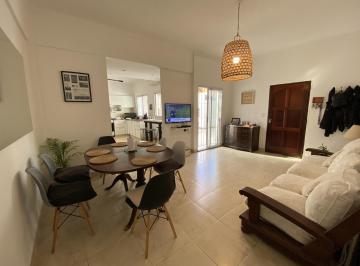 PH · 97m² · 4 Ambientes · PH en Victoria
