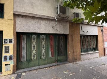 Casa de 3 ambientes, Villa Pueyrredón · Casa/ Lote en Venta