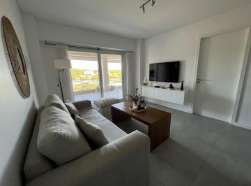 Departamento · 3 Ambientes · 1 Cochera · Departamento en Venta Al Golf 19 - Balcón Grande y Vistas