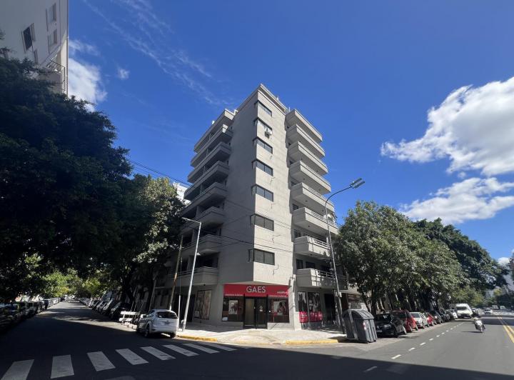 Desarrollo vertical · Av Alvarez Thomas 802