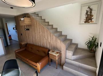 Departamento · 88m² · 5 Ambientes · 1 Cochera · Duplex en Godoy Cruz