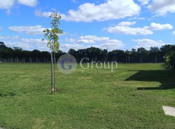 Terreno · 522m² · Lote en Venta en Santa Lucia, Pilar del Este