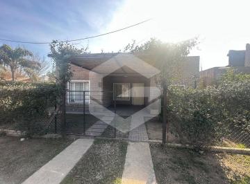 Casa · 75m² · 2 Dormitorios · 1 Cochera · Casa en Venta