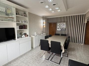 Departamento · 89m² · 4 Ambientes · Venta Departamento 4 Ambientes con Dependencia y Patio Balvanera