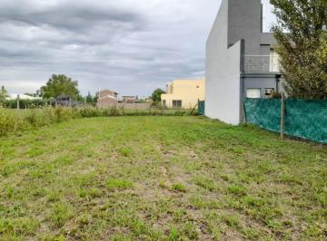 Terreno · 591m² · Terreno en Barrio Las Tardes, Roldan