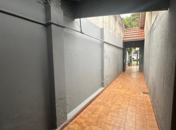 PH de 2 ambientes, Lomas de Zamora · PH Interno con Patio
