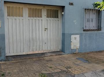 PH de 3 ambientes, Tres de Febrero · Casa PH 3 Amb Al Frente C/ Cochera / Patio / Terraza