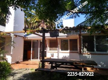 Casa de 3 ambientes, Mar del Plata · Casa de Diseño Moderno con Estilo Innovador de 3 Amb