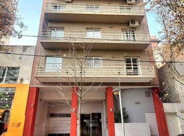 Departamento · 50m² · 3 Ambientes · 1 Cochera · Departamento en Centro de Neuquen